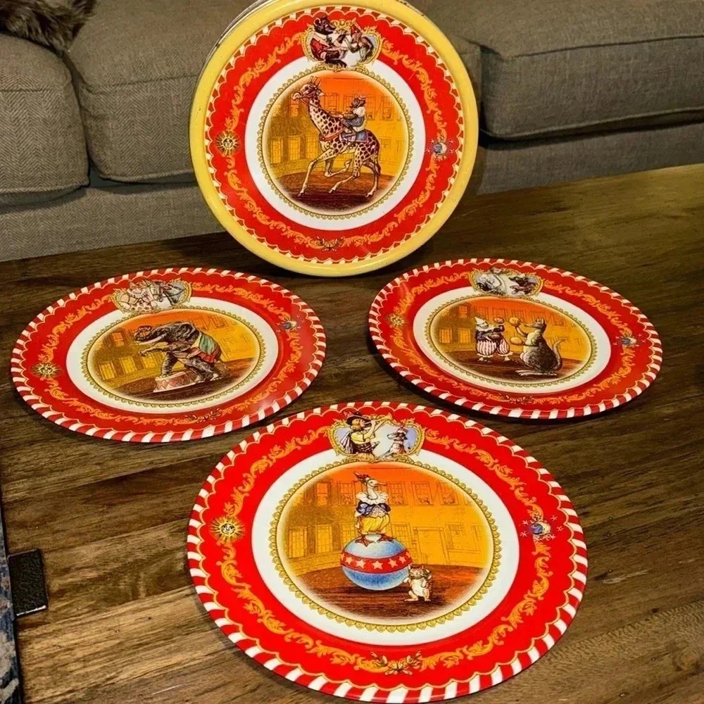 VTG 2006 Restoration Hardware RH Circus Themed Set Of 3 Tin Plates Tin Container